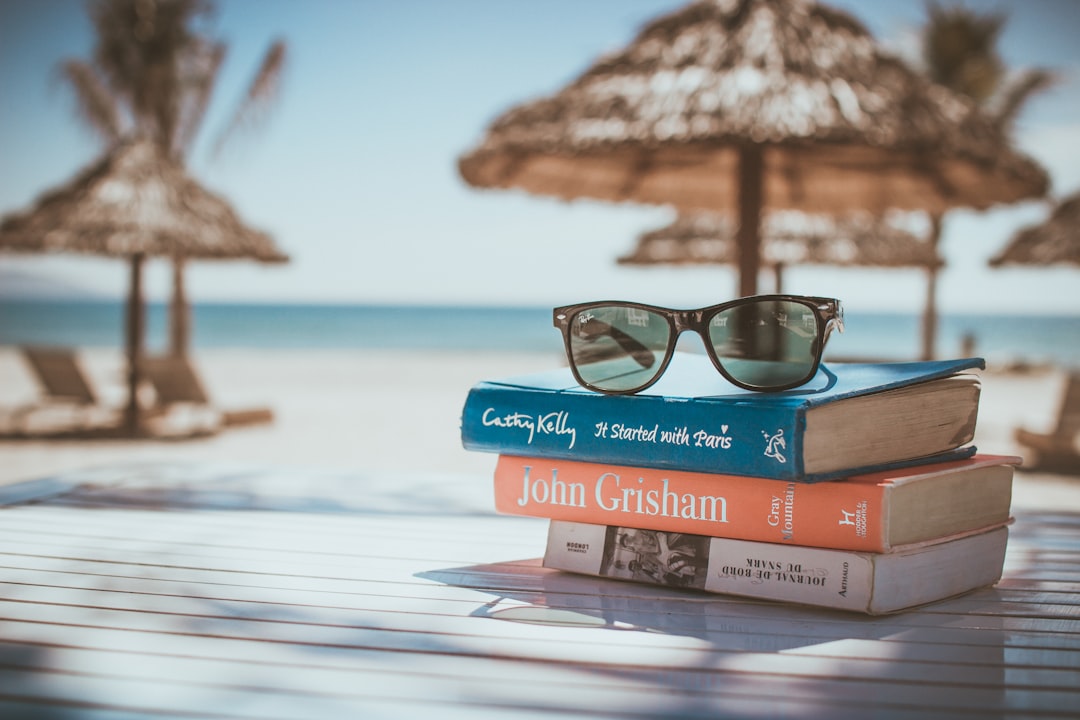 about-me Beach Table Da Nang
